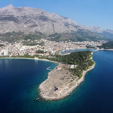 With A Parking Space - 6636 Apartment Makarska