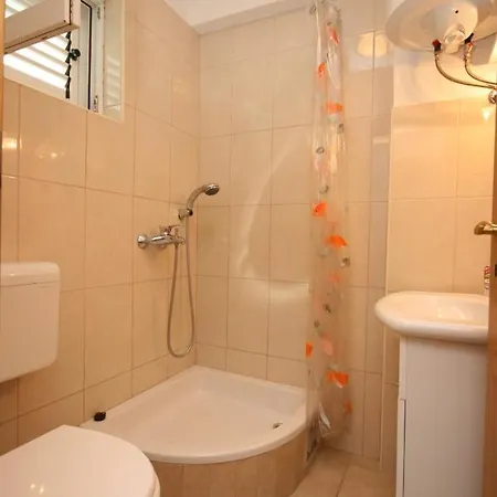 With A Parking Space - 6636 Makarska