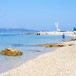 With Parking Space - 6636 Apartamento