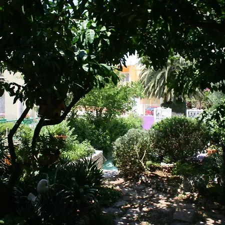 Appartamento With Parking Space - 6636