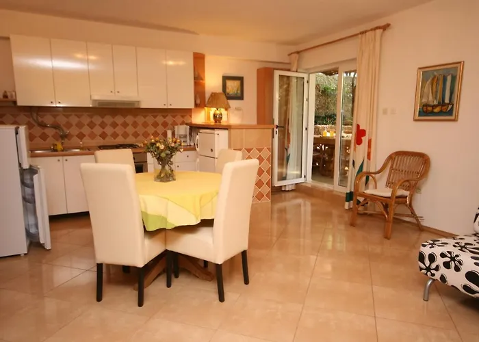 With Parking Space - 6636 Appartamento