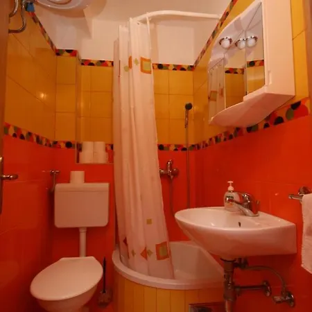 With Parking Space - 6636 * Makarska